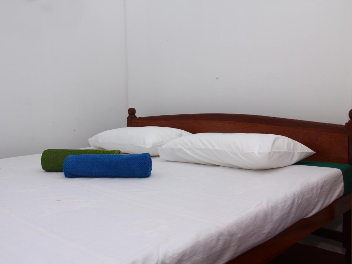 Sun Bird Eco Guest Mirissa Hotel Стая снимка